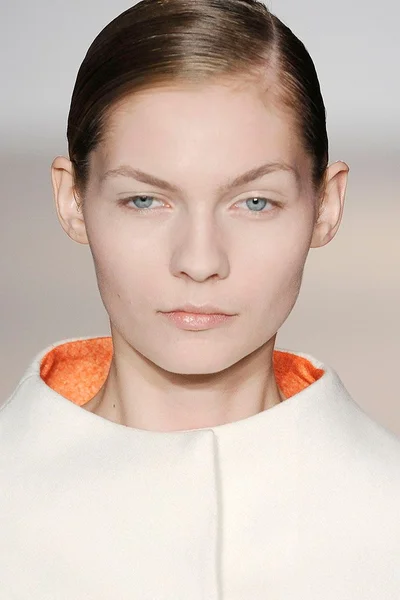Look 62